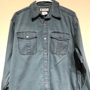 Columbia men’s button down shirt size M